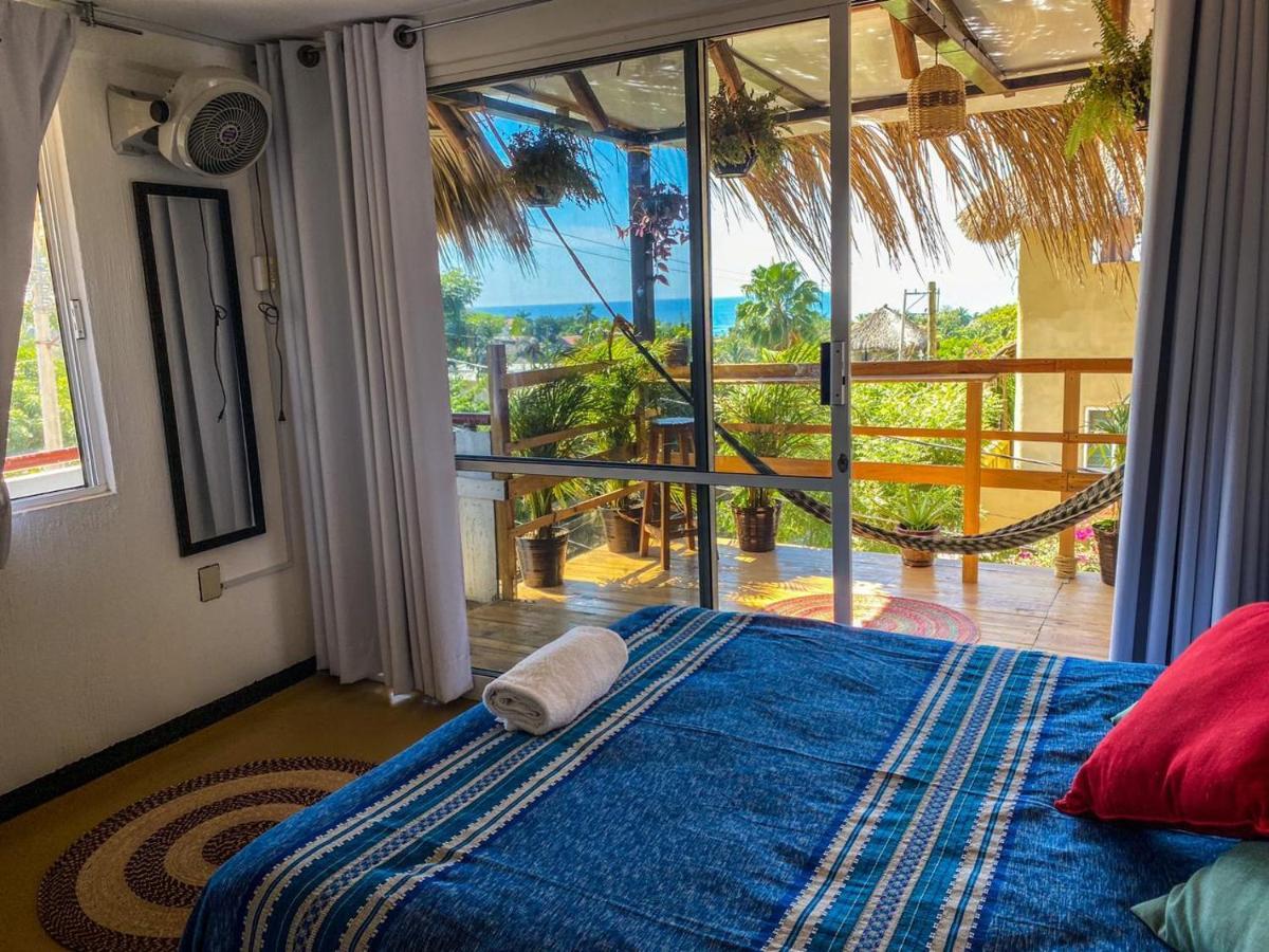 Shaka House Hotel Puerto Escondido  Exterior photo