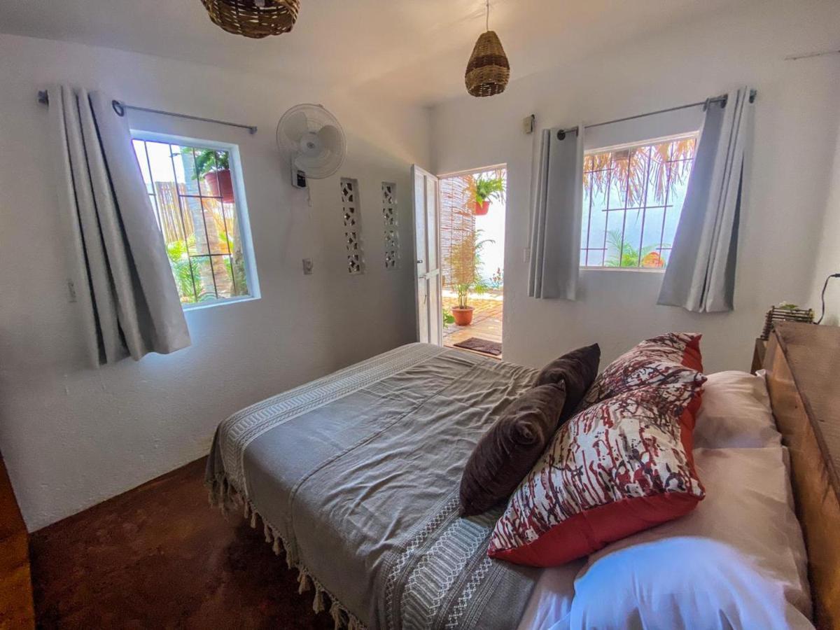 Shaka House Hotel Puerto Escondido  Exterior photo